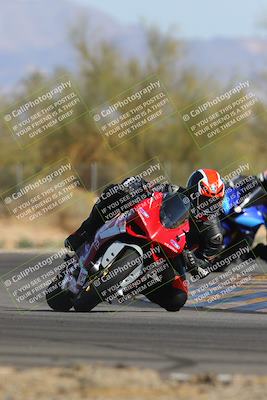 media/Feb-04-2023-SoCal Trackdays (Sat) [[8a776bf2c3]]/Turn 2 (1140am)/